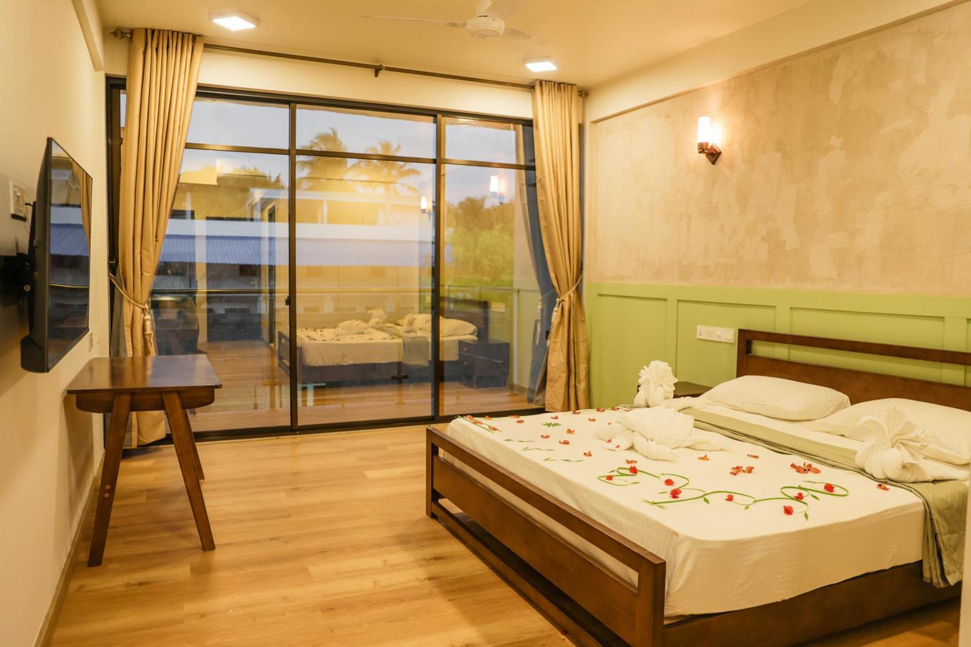 מלון Ahola Thoddoo, Maldives מראה חיצוני תמונה